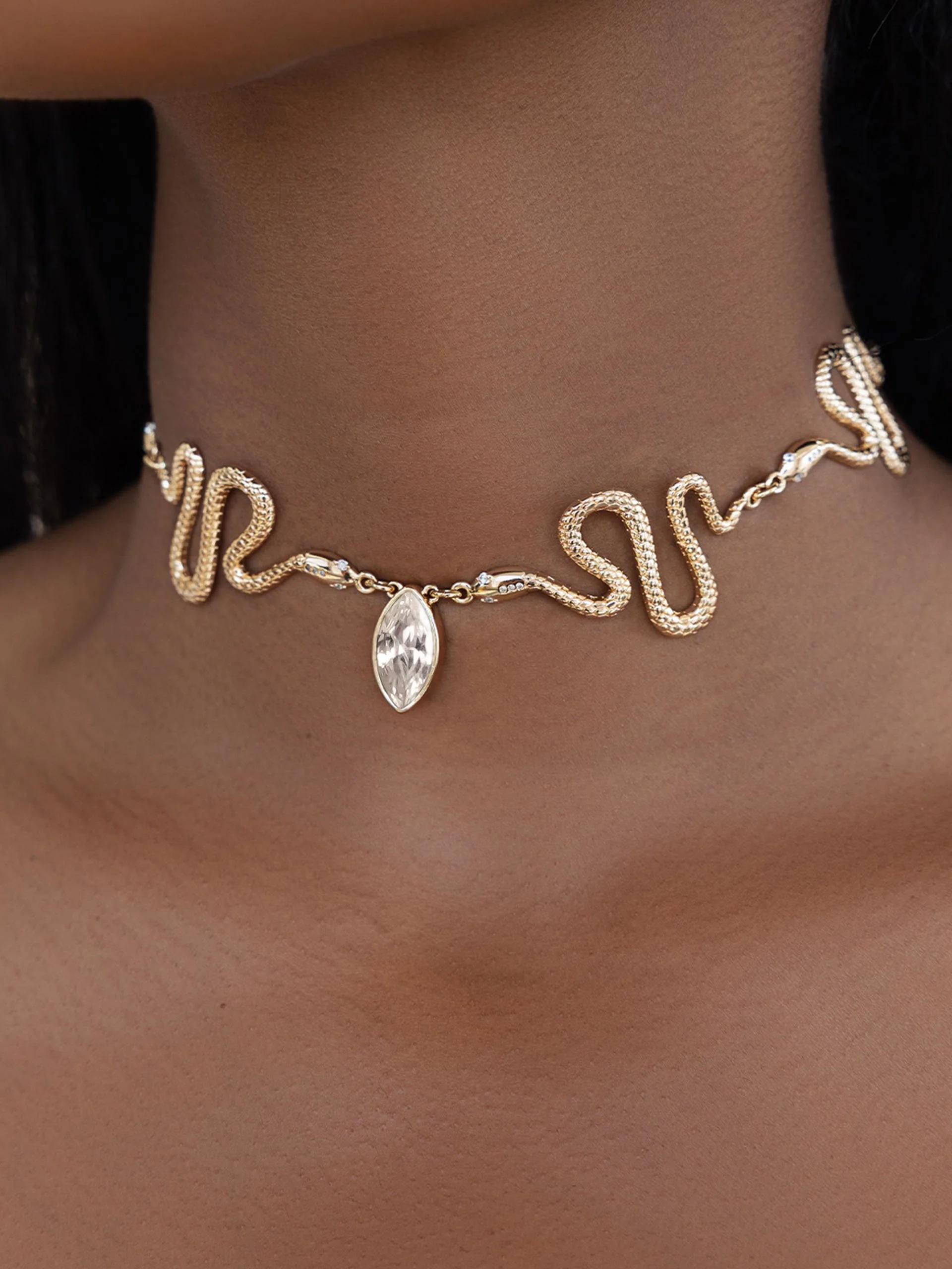 Model wearing Serpentina Snake Choker by Ettika